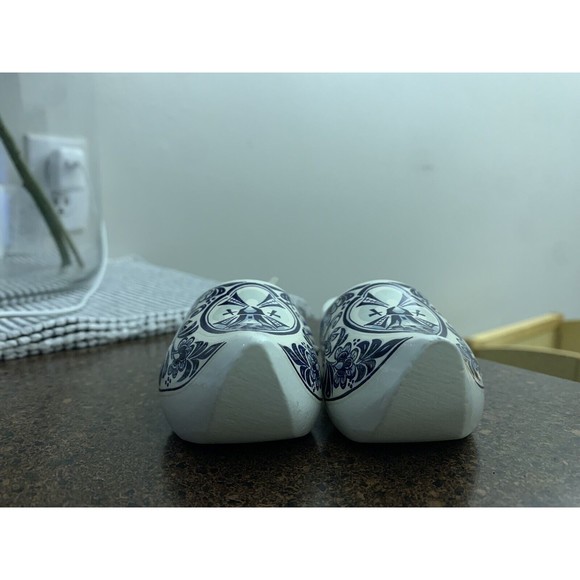 Delft Blue WOODEN DUTCH SHOE w/o PIN CUSHION Collectible Made in Holland - Picture 11 of 12